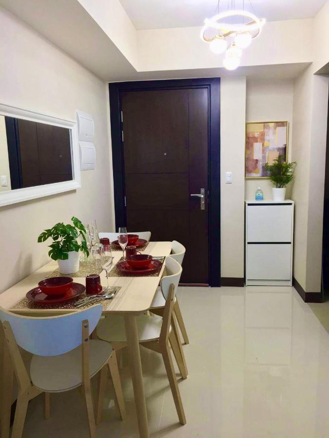 Daniella'S Modern & Cozy Suite In Uptown Bgc Manila Exterior photo